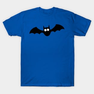 Black bat flying - Halloween design T-Shirt